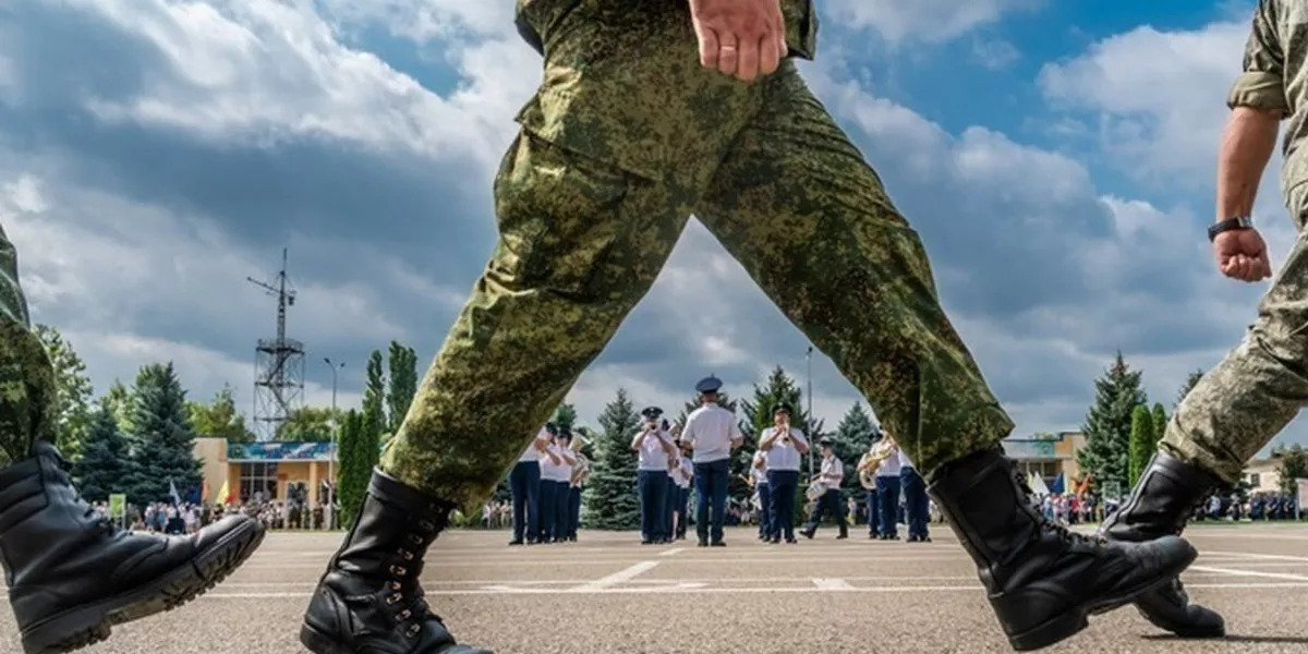 Мобилизованных отправят домой. Российские военные. Российская армия. Мобилизация военнослужащих запаса. Резервисты в Российской армии.