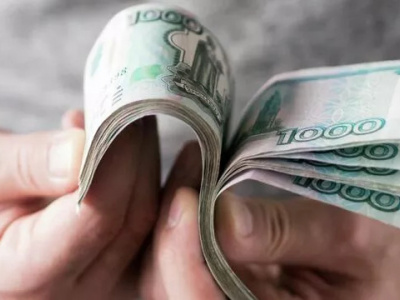 Для россиян хотят установить минимальную зарплату без учета надбавок