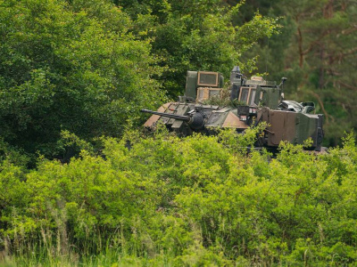 Бойцы ВС РФ в трофейном Bradley нашли неожиданный "подарок"